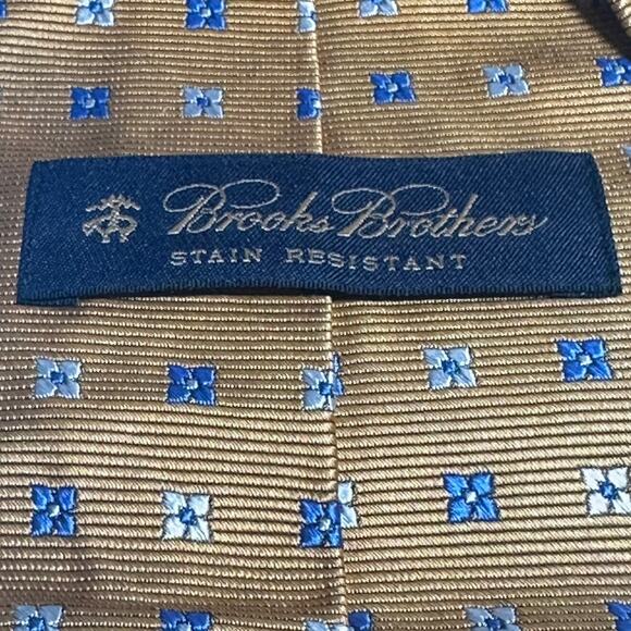NEW Brooks Brothers Stain Resistant Neck Tie Business Professional Retro Y2K - Picture 3 of 8
